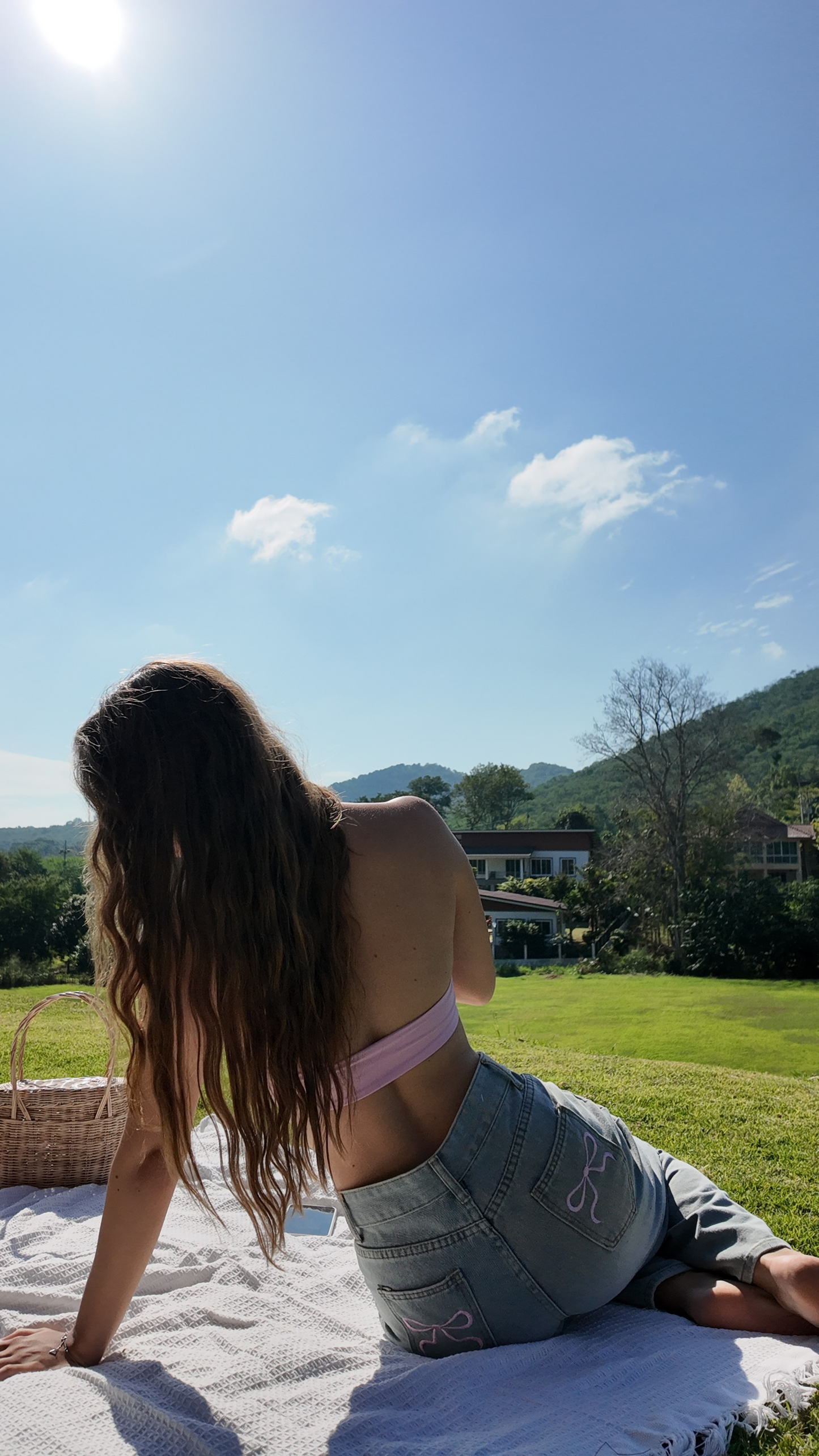 Peachy Bow Back Wide-Leg Jeans